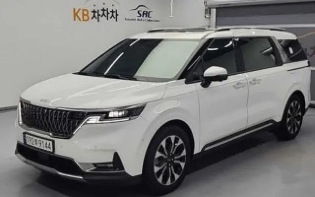 수원수입자동차 카니발 4세대 가솔린 9인승 시그니처 매물 사진 18 - 2023/03 17,572km