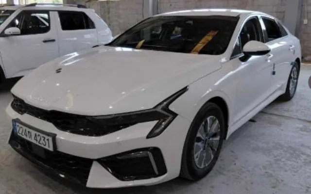 수원수입자동차 더 뉴 K5 하이브리드 3세대 프레스티지 매물 사진 10 - 2025/02 33,300km
